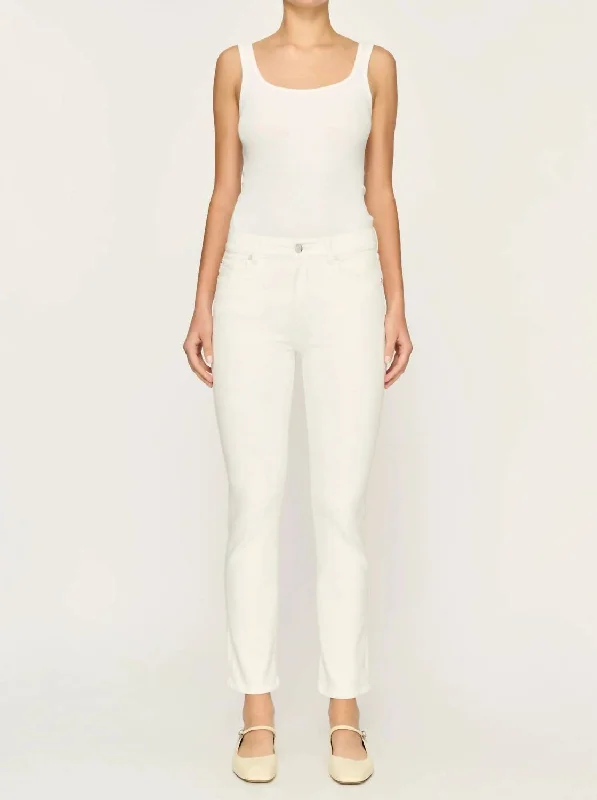 Mara Straight Jeans In White