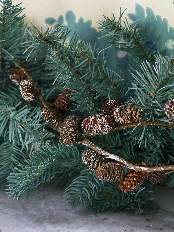 Mini Pinecone Frosted Garland