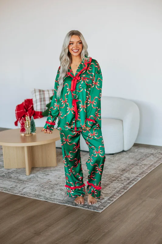 Season Of Sleigh Pajama Set